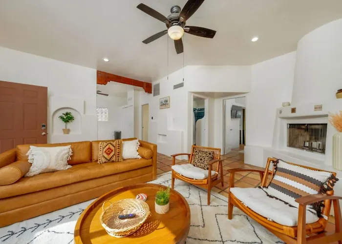 Сasa de vacaciones House & Casita, Large Group Or Family, Sleeps 6+ Tucson