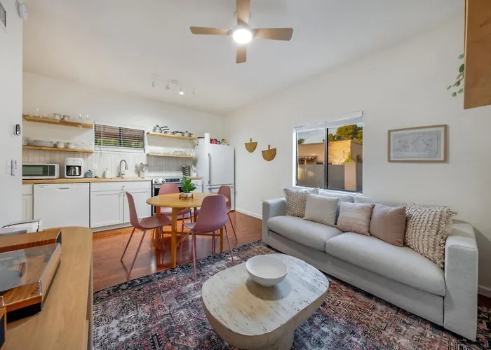 Сasa de vacaciones House & Casita, Large Group Or Family, Sleeps 6+ Tucson